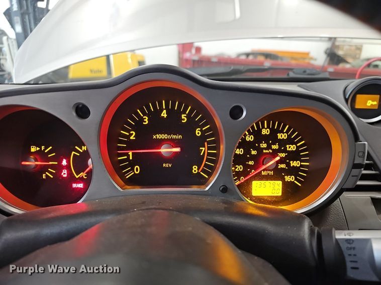 image for item DQ5206 2004 Nissan  350Z convertible