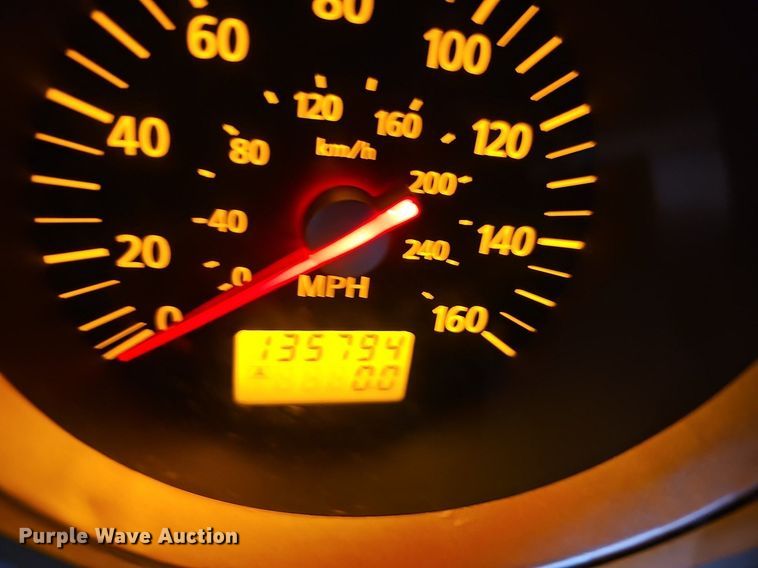 image for item DQ5206 2004 Nissan  350Z convertible