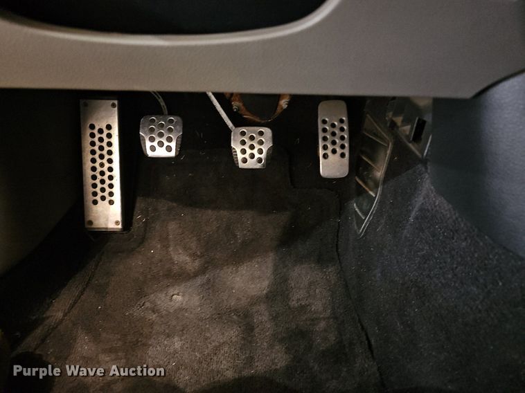 image for item DQ5206 2004 Nissan  350Z convertible