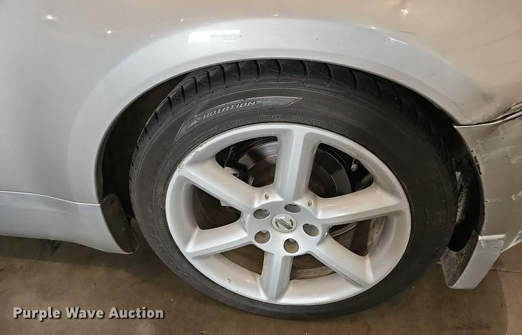 image for item DQ5206 2004 Nissan  350Z convertible