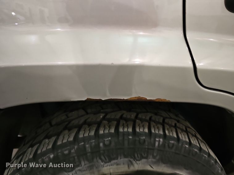 image for item DQ5207 2002 Jeep  Grand Cherokee Laredo SUV