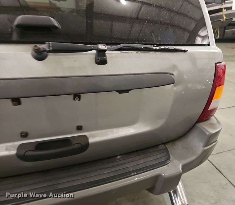 image for item DQ5207 2002 Jeep  Grand Cherokee Laredo SUV
