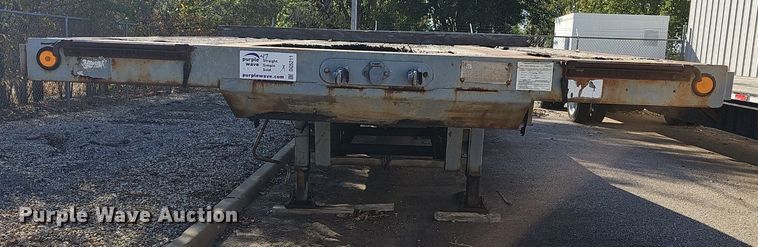image for item DQ5211 1995 Trailking TK70LCS482 drop deck equipment trailer