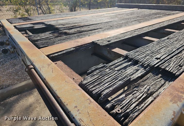 image for item DQ5211 1995 Trailking TK70LCS482 drop deck equipment trailer