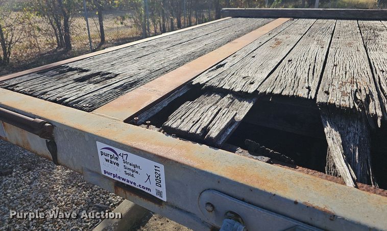 image for item DQ5211 1995 Trailking TK70LCS482 drop deck equipment trailer