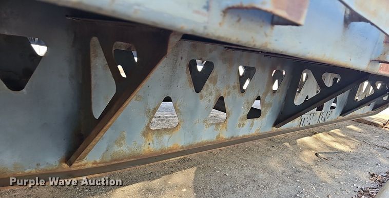 image for item DQ5211 1995 Trailking TK70LCS482 drop deck equipment trailer