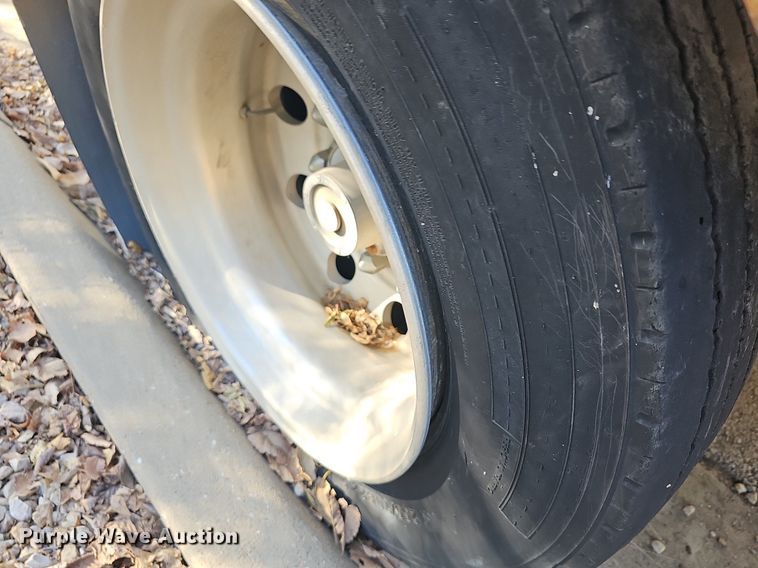 image for item DQ5211 1995 Trailking TK70LCS482 drop deck equipment trailer