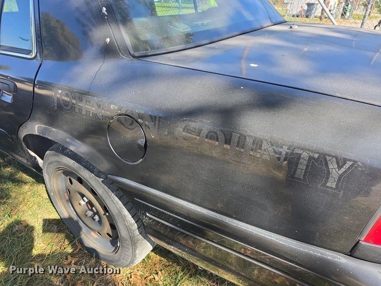 image for item DQ5214 2007 Ford Crown Victoria Police Interceptor  