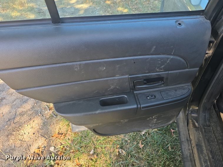 image for item DQ5214 2007 Ford Crown Victoria Police Interceptor  