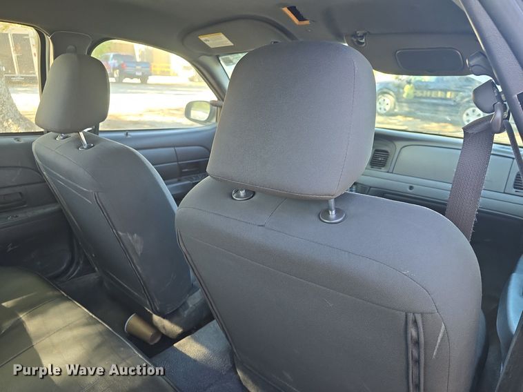 image for item DQ5214 2007 Ford Crown Victoria Police Interceptor  