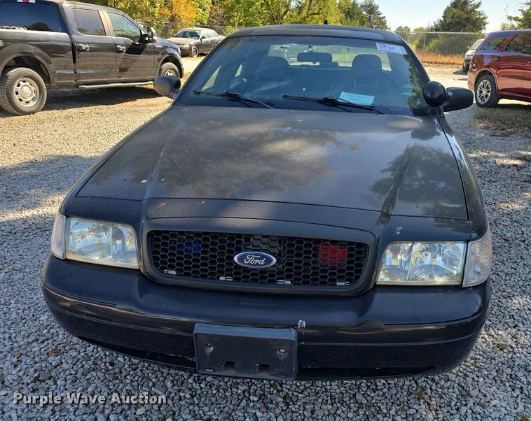 image for item DQ5215 2009 Ford Crown Victoria Police Interceptor  