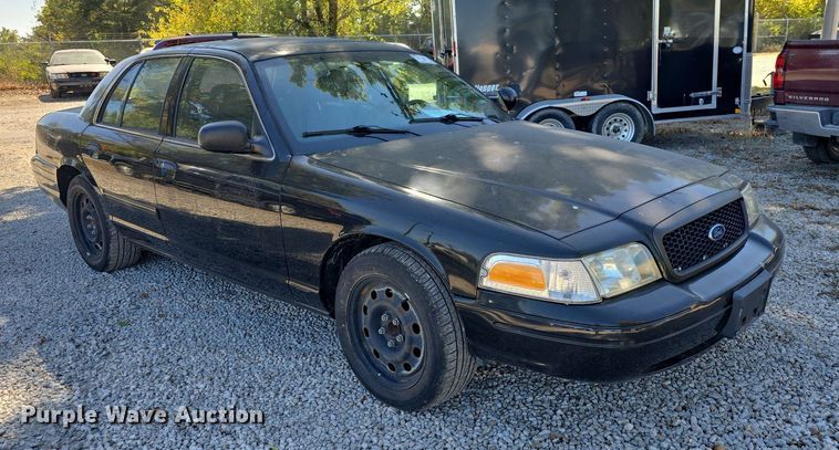image for item DQ5215 2009 Ford Crown Victoria Police Interceptor  