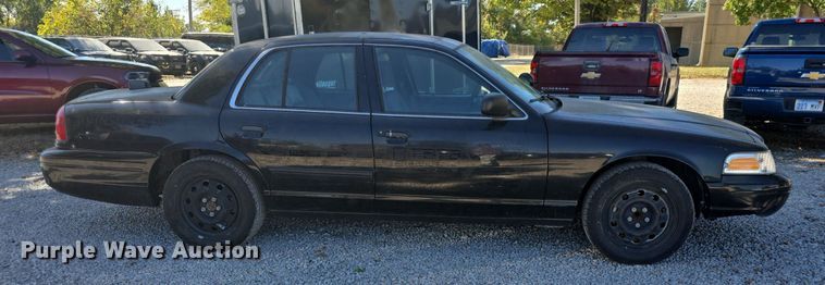 image for item DQ5215 2009 Ford Crown Victoria Police Interceptor  