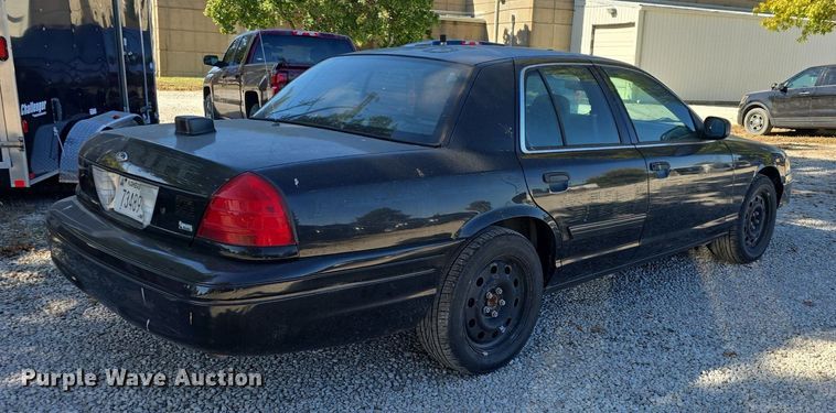 image for item DQ5215 2009 Ford Crown Victoria Police Interceptor  
