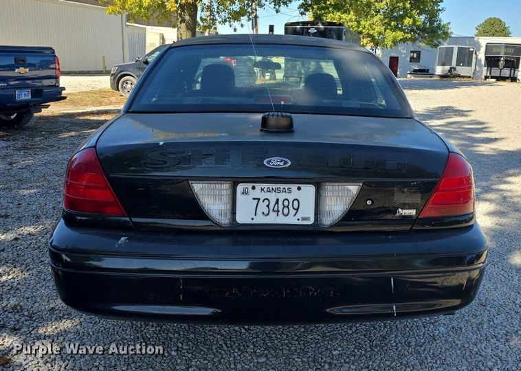 image for item DQ5215 2009 Ford Crown Victoria Police Interceptor  