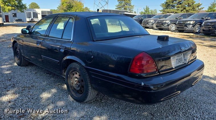 image for item DQ5215 2009 Ford Crown Victoria Police Interceptor  