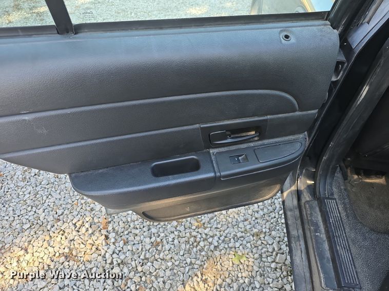 image for item DQ5215 2009 Ford Crown Victoria Police Interceptor  