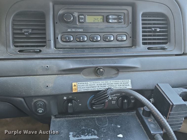 image for item DQ5215 2009 Ford Crown Victoria Police Interceptor  