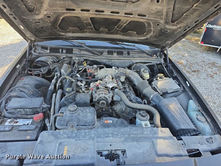 image for item DQ5215 2009 Ford Crown Victoria Police Interceptor  