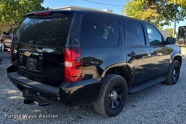 image for item DQ5216 2013 Chevrolet Tahoe Police SUV