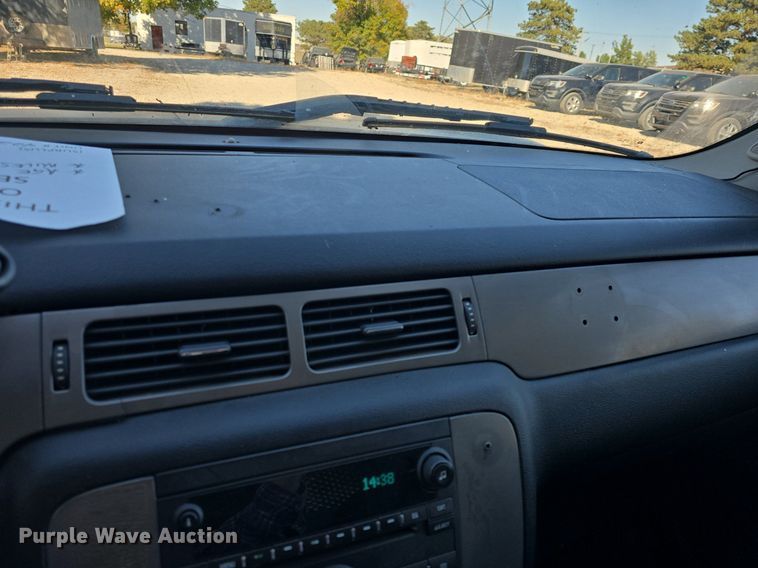 image for item DQ5216 2013 Chevrolet Tahoe Police SUV