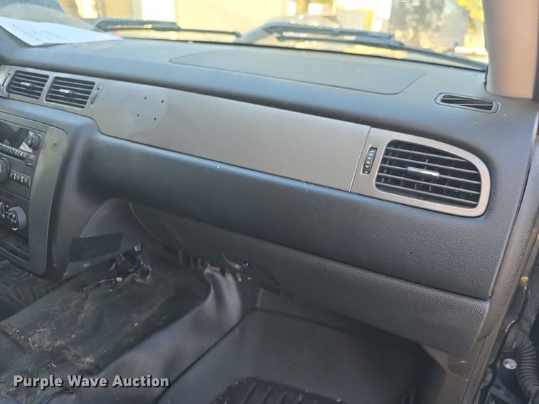 image for item DQ5216 2013 Chevrolet Tahoe Police SUV