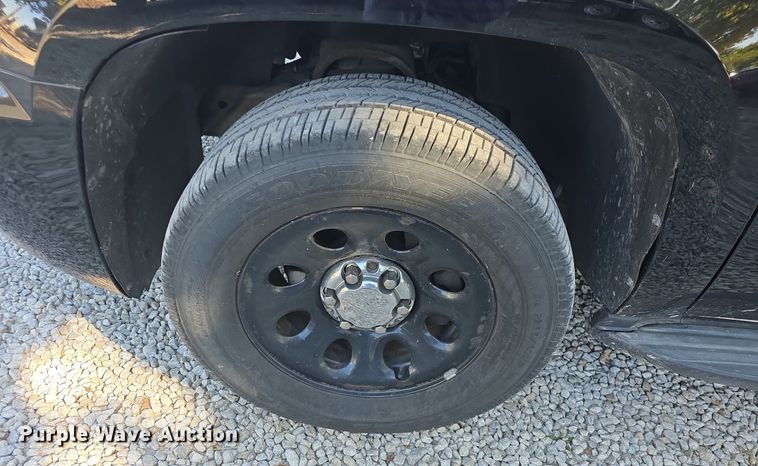 image for item DQ5216 2013 Chevrolet Tahoe Police SUV