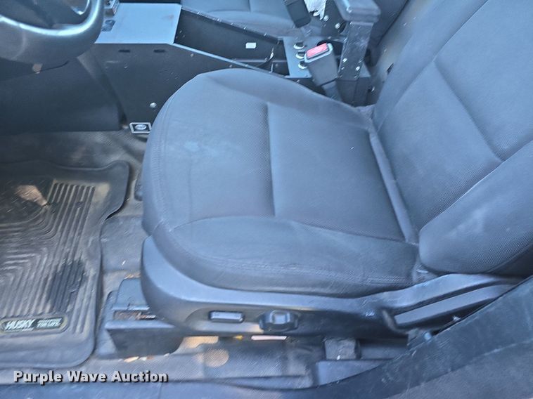 image for item DQ5217 2016 Ford Explorer Police Interceptor  SUV