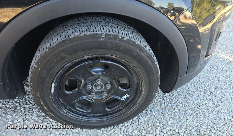 image for item DQ5217 2016 Ford Explorer Police Interceptor  SUV