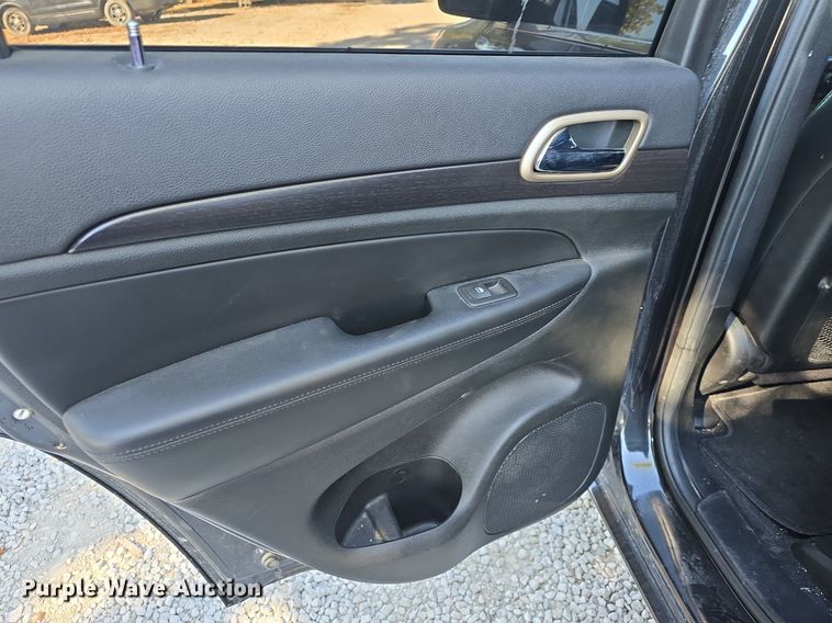 image for item DQ5218 2015 Jeep Grand Cherokee  SUV