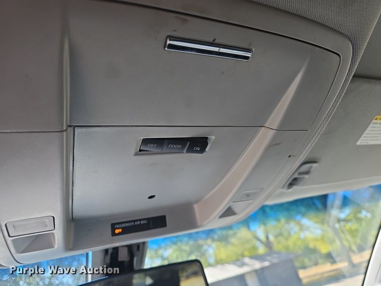 image for item DQ5220 2017 Chevrolet Tahoe Police SUV