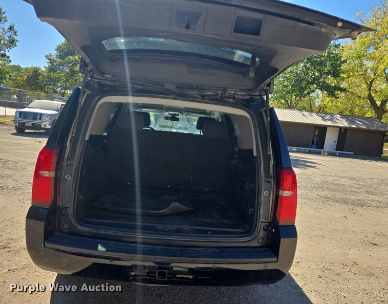 image for item DQ5220 2017 Chevrolet Tahoe Police SUV