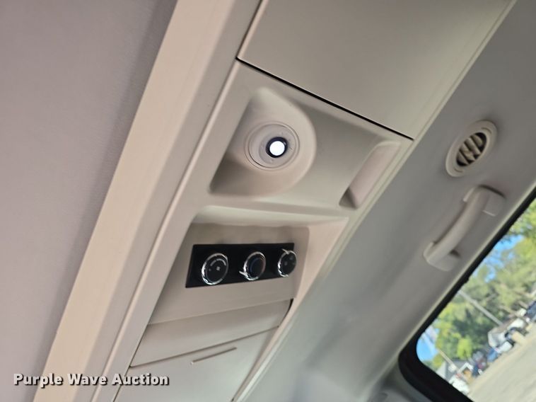 image for item DQ5221 2008 Dodge Grand Caravan  van