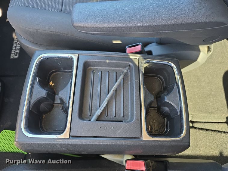 image for item DQ5221 2008 Dodge Grand Caravan  van