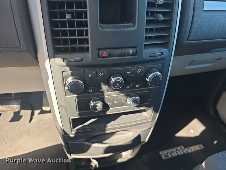 image for item DQ5221 2008 Dodge Grand Caravan  van