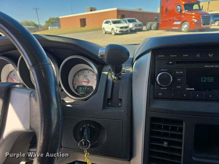 image for item DQ5221 2008 Dodge Grand Caravan  van