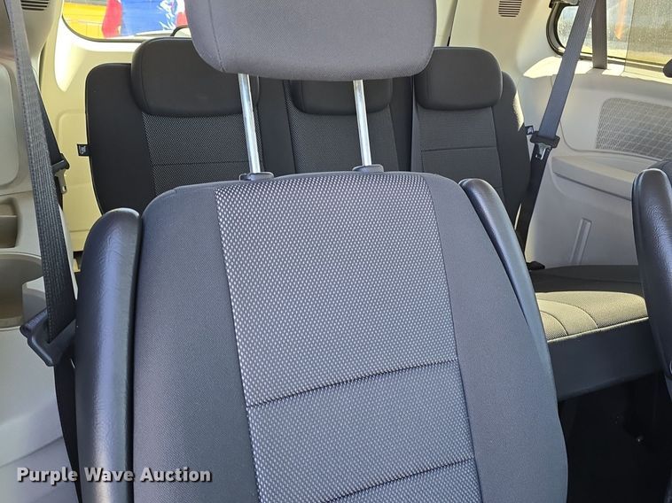 image for item DQ5221 2008 Dodge Grand Caravan  van