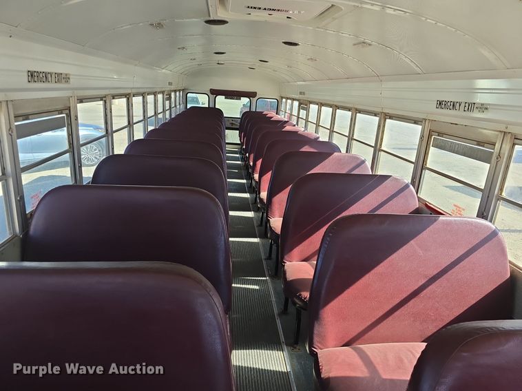 image for item DQ5222 2000 Bluebird  school bus