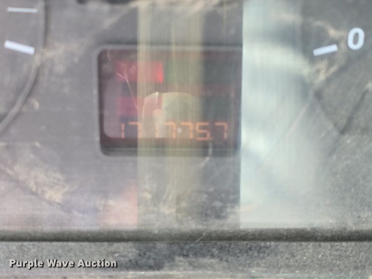 image for item DQ5222 2000 Bluebird  school bus