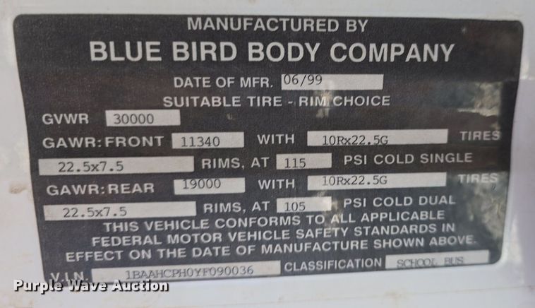 image for item DQ5222 2000 Bluebird  school bus