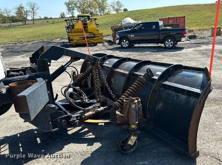 image for item DR2705 2012 Freightliner  M2  dump truck