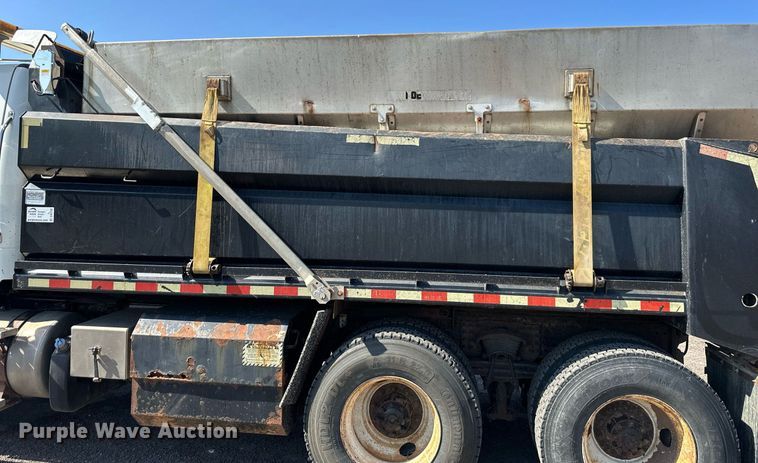 image for item DR2705 2012 Freightliner  M2  dump truck