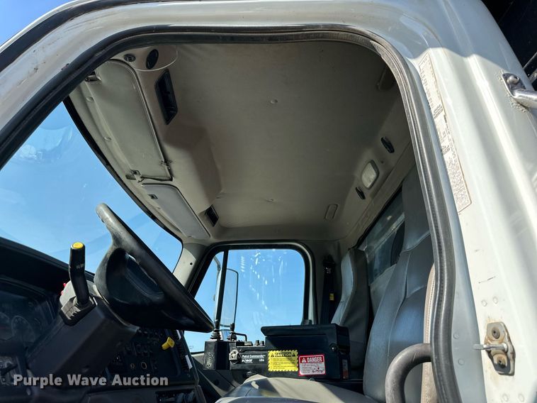 image for item DR2705 2012 Freightliner  M2  dump truck