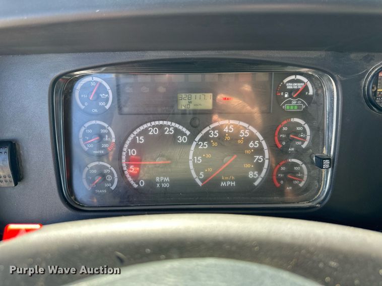 image for item DR2705 2012 Freightliner  M2  dump truck