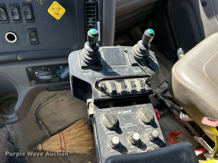 image for item DR2705 2012 Freightliner  M2  dump truck