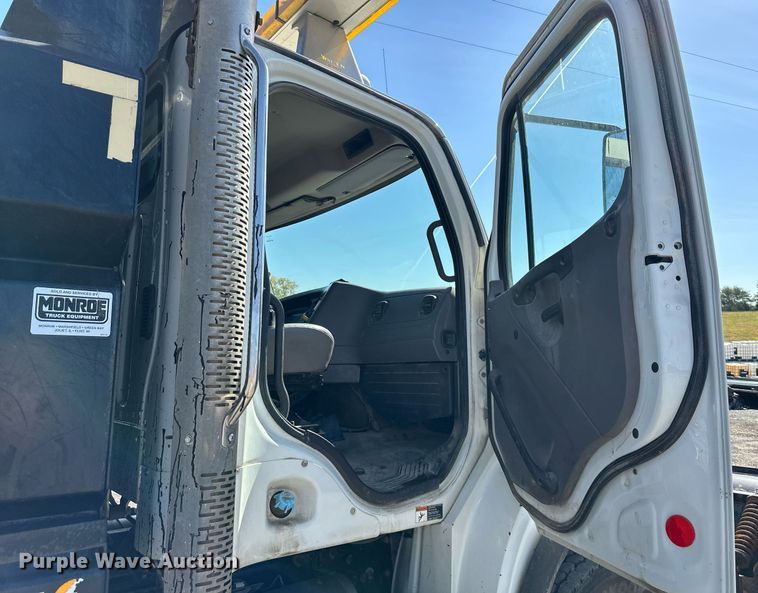 image for item DR2705 2012 Freightliner  M2  dump truck