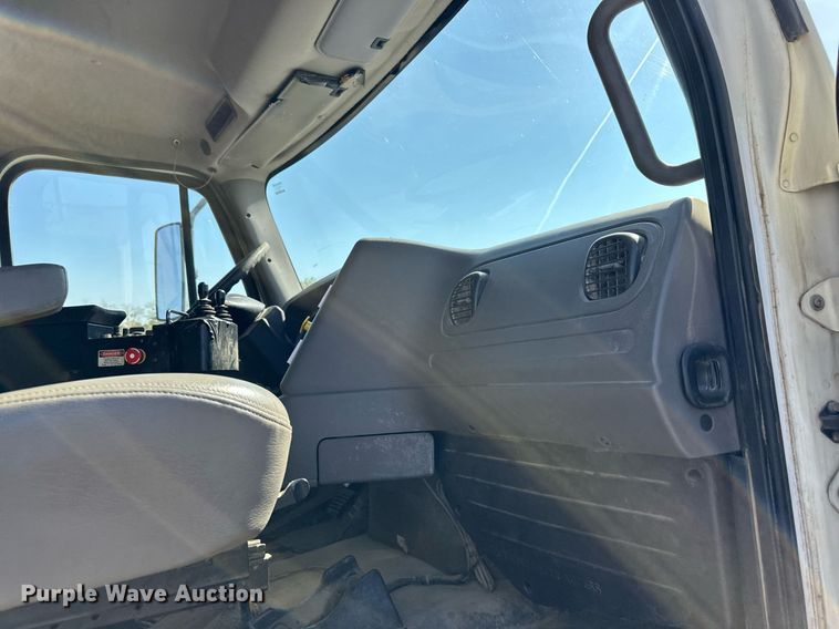 image for item DR2705 2012 Freightliner  M2  dump truck