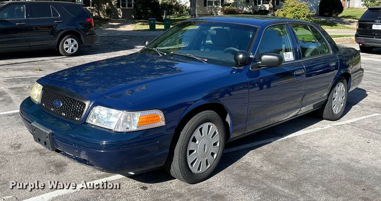 image for item DR2719 2011 Ford Crown Victoria  Police Interceptor