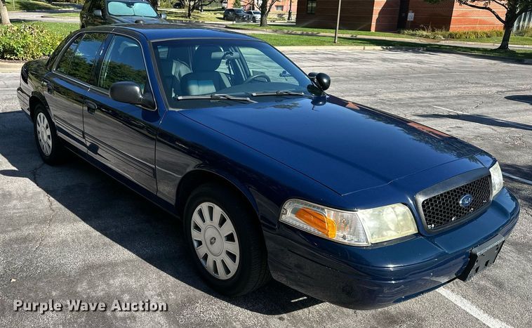 image for item DR2719 2011 Ford Crown Victoria  Police Interceptor