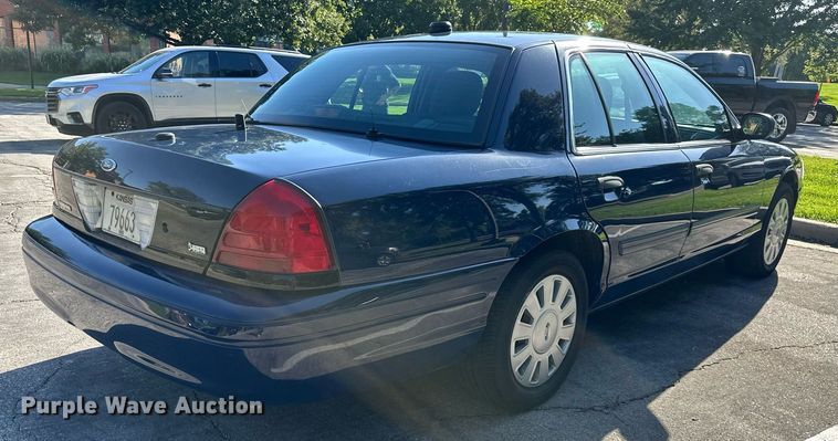 image for item DR2719 2011 Ford Crown Victoria  Police Interceptor